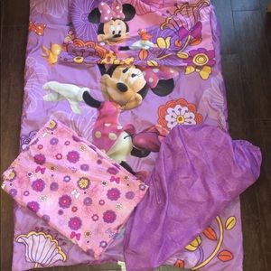 Minnie Mouse Toddler bedding set